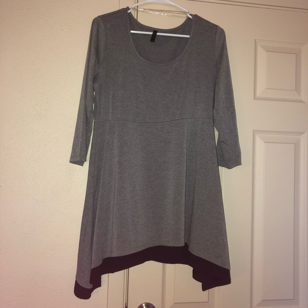 Gray flowy top